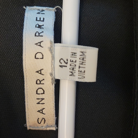 NWOT Sandra Darren Striped Three Quarter Sleeve Midi Dress - Picture 4 of 11